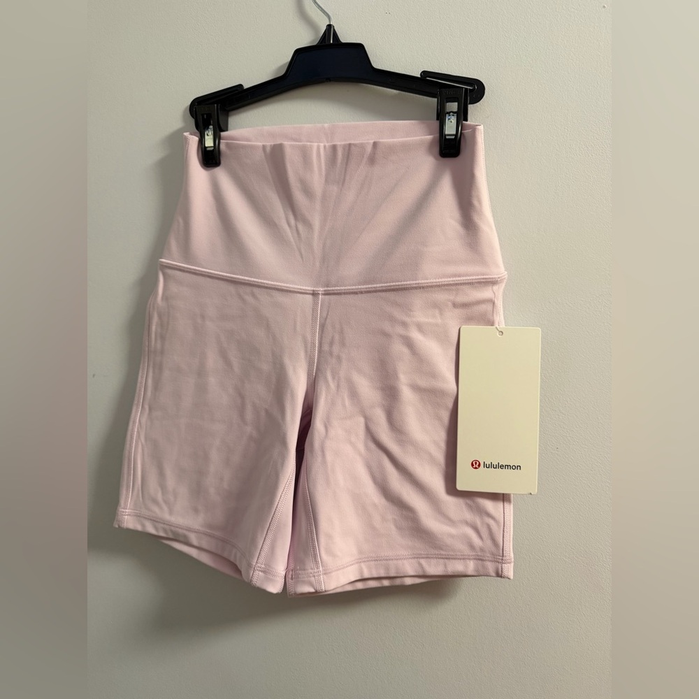 lululemon Align High-Rise Short 6"